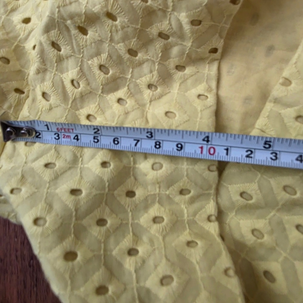 Ann Taylor LOFT Womens Lime Green Eyelet Geometric Shorts Size 6 Citron Summer - Picture 5 of 5